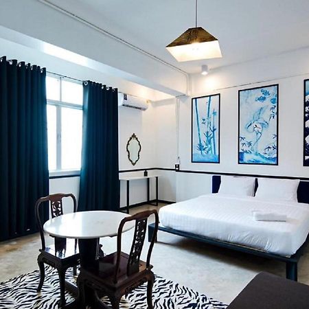 The Character Yaowarat V เดอะ คาแรคเตอร์ เยาวราช 3 Apartment Банкок Екстериор снимка