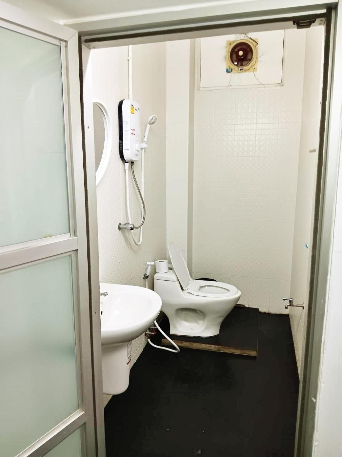 The Character Yaowarat V เดอะ คาแรคเตอร์ เยาวราช 3 Apartment Банкок Екстериор снимка